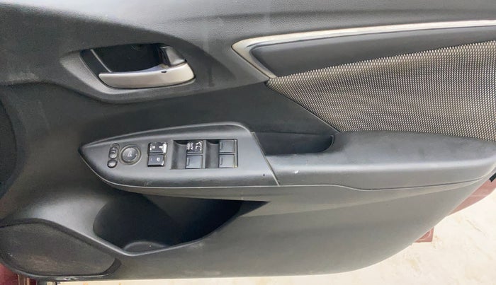 2017 Honda WR-V 1.5L I-DTEC VX MT, Diesel, Manual, 1,44,831 km, Driver Side Door Panels Control