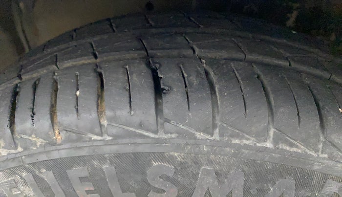 2014 Maruti Celerio VXI AMT, Petrol, Automatic, 43,608 km, Left Front Tyre Tread
