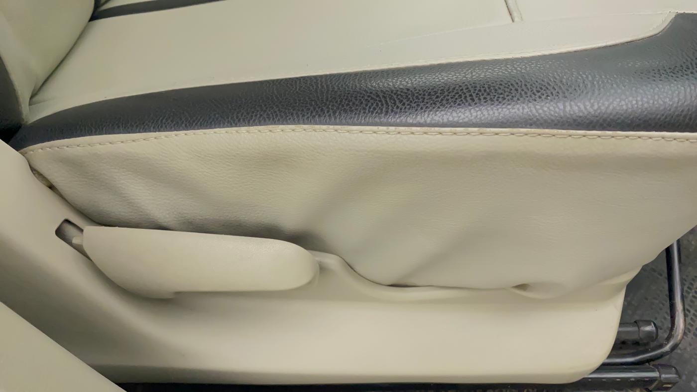2014 Maruti Celerio VXI AMT, Petrol, Automatic, 43,608 km, Driver Side Adjustment Panel