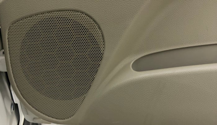 2014 Maruti Celerio VXI AMT, Petrol, Automatic, 43,608 km, Speaker
