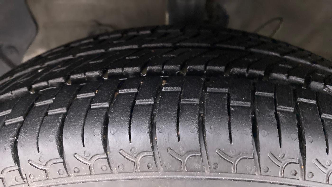 2021 Hyundai NEW SANTRO 1.1 SPORTS AMT, Petrol, Automatic, 5,733 km, Left Front Tyre Tread