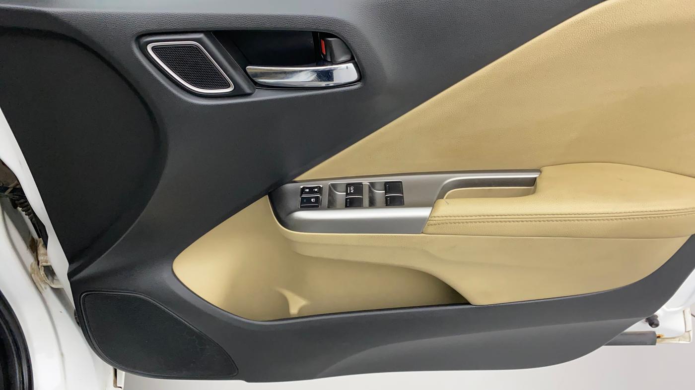 2018 Honda City 1.5L I-VTEC VX, Petrol, Manual, 47,165 km, Driver Side Door Panels Control