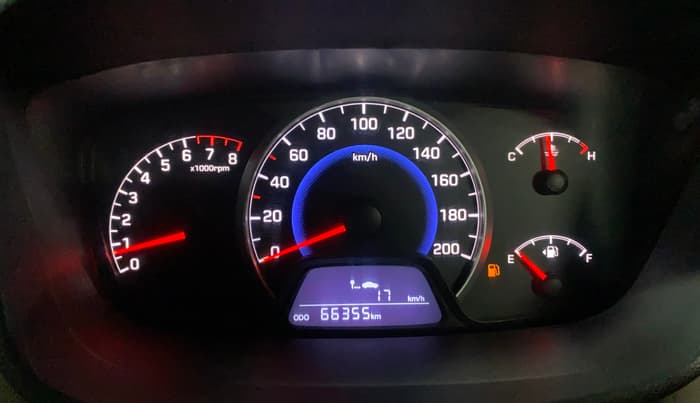 2015 Hyundai Grand i10 SPORTZ 1.2 KAPPA VTVT, Petrol, Manual, 66,342 km, Odometer Image