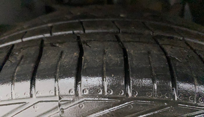 2021 Tata NEXON XZA PLUS (O) PETROL, Petrol, Automatic, 38,160 km, Left Front Tyre Tread