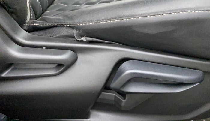 2021 Tata NEXON XZA PLUS (O) PETROL, Petrol, Automatic, 38,160 km, Driver Side Adjustment Panel