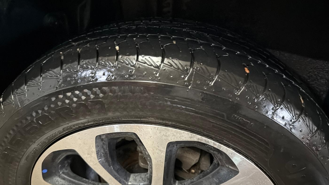 2024 Maruti Grand Vitara SIGMA SMART HYBRID, Petrol, Manual, 18,113 km, Right Rear Tyre Tread