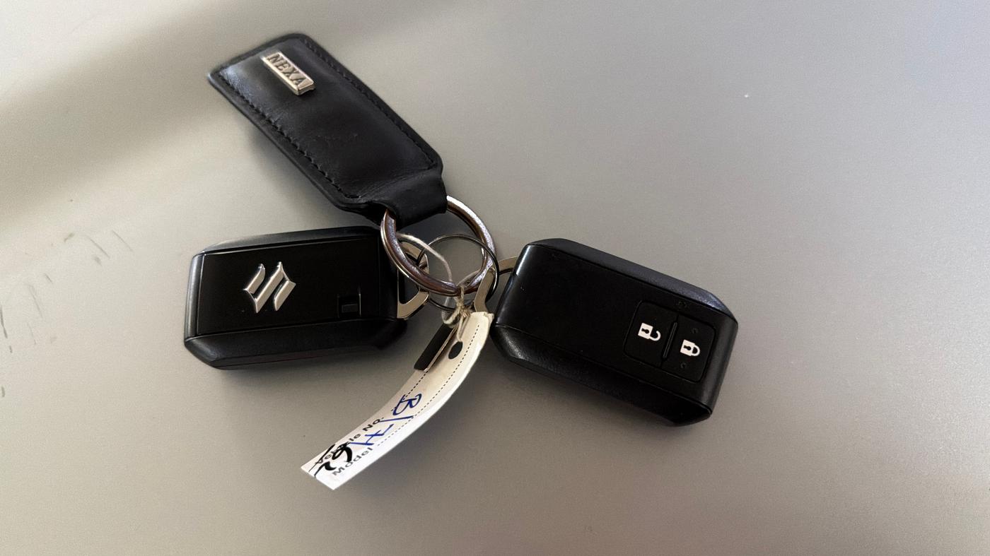 2024 Maruti Grand Vitara SIGMA SMART HYBRID, Petrol, Manual, 18,113 km, Key Close Up