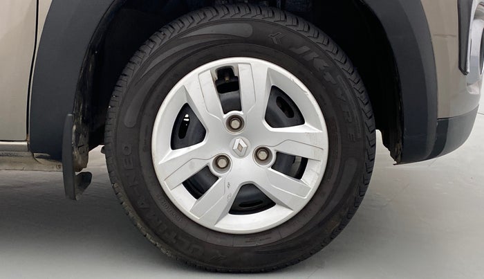 2019 Renault Kwid RXL, Petrol, Manual, 17,838 km, Right Front Wheel
