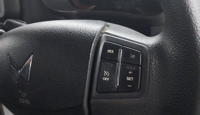 2024 Mahindra Thar LX P 2WD AT HT, Petrol, Automatic, 31,978 km, Adaptive Cruise Control