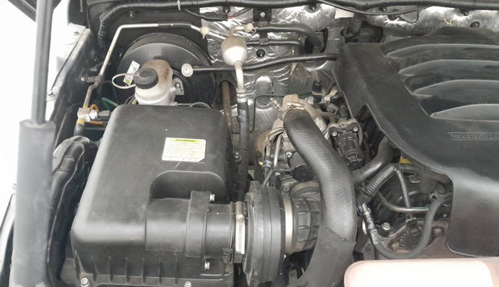 2024 Mahindra Thar LX P 2WD AT HT, Petrol, Automatic, 31,978 km, Engine View - Right