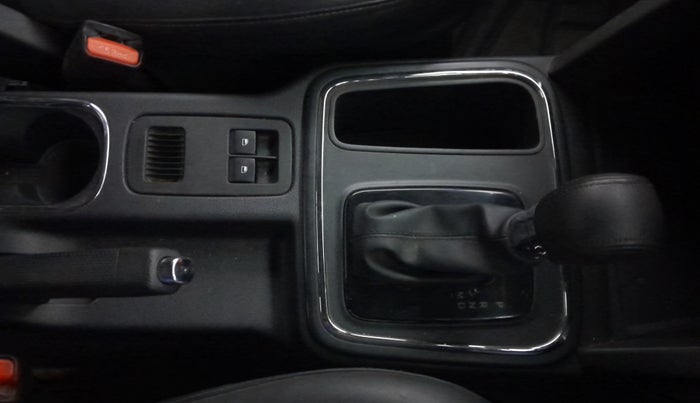 2024 Mahindra Thar LX P 2WD AT HT, Petrol, Automatic, 31,978 km, Gear Lever