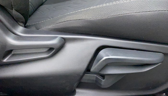 2022 Tata NEXON XZ PLUS DIESEL, Diesel, Manual, 36,031 km, Driver Side Adjustment Panel