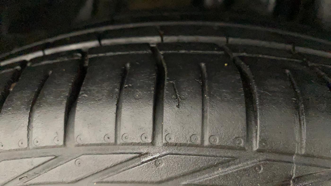 2022 Tata NEXON XZ PLUS DIESEL, Diesel, Manual, 36,031 km, Right Front Tyre Tread