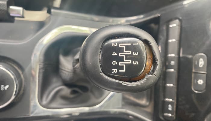 2021 Tata NEXON XZ PETROL, CNG, Manual, 75,926 km, Gear Lever