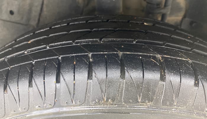 2021 Tata NEXON XZ PETROL, CNG, Manual, 75,926 km, Left Rear Tyre Tread
