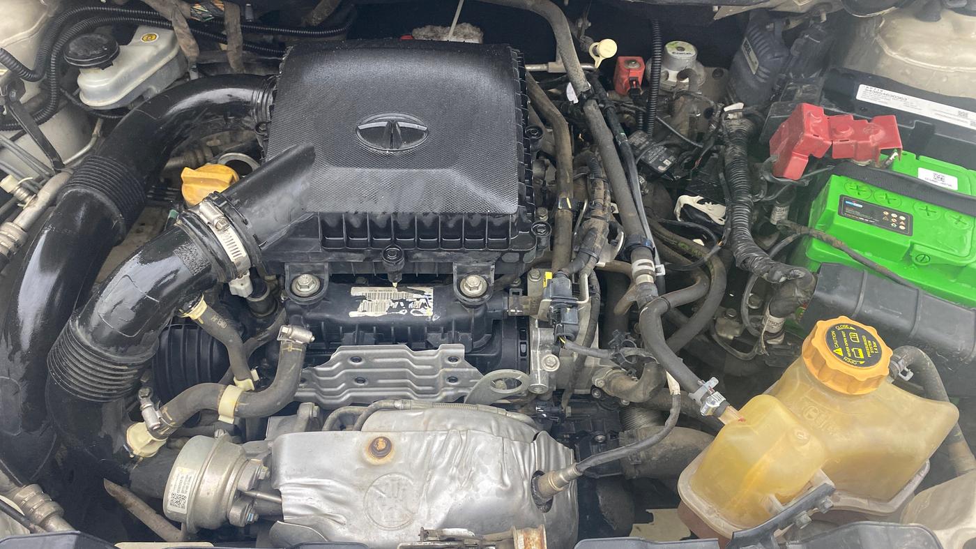 2021 Tata NEXON XZ PETROL, CNG, Manual, 75,926 km, Engine View