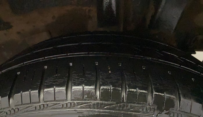 2016 Hyundai Grand i10 MAGNA 1.2 KAPPA VTVT, Petrol, Manual, 78,569 km, Left Rear Tyre Tread