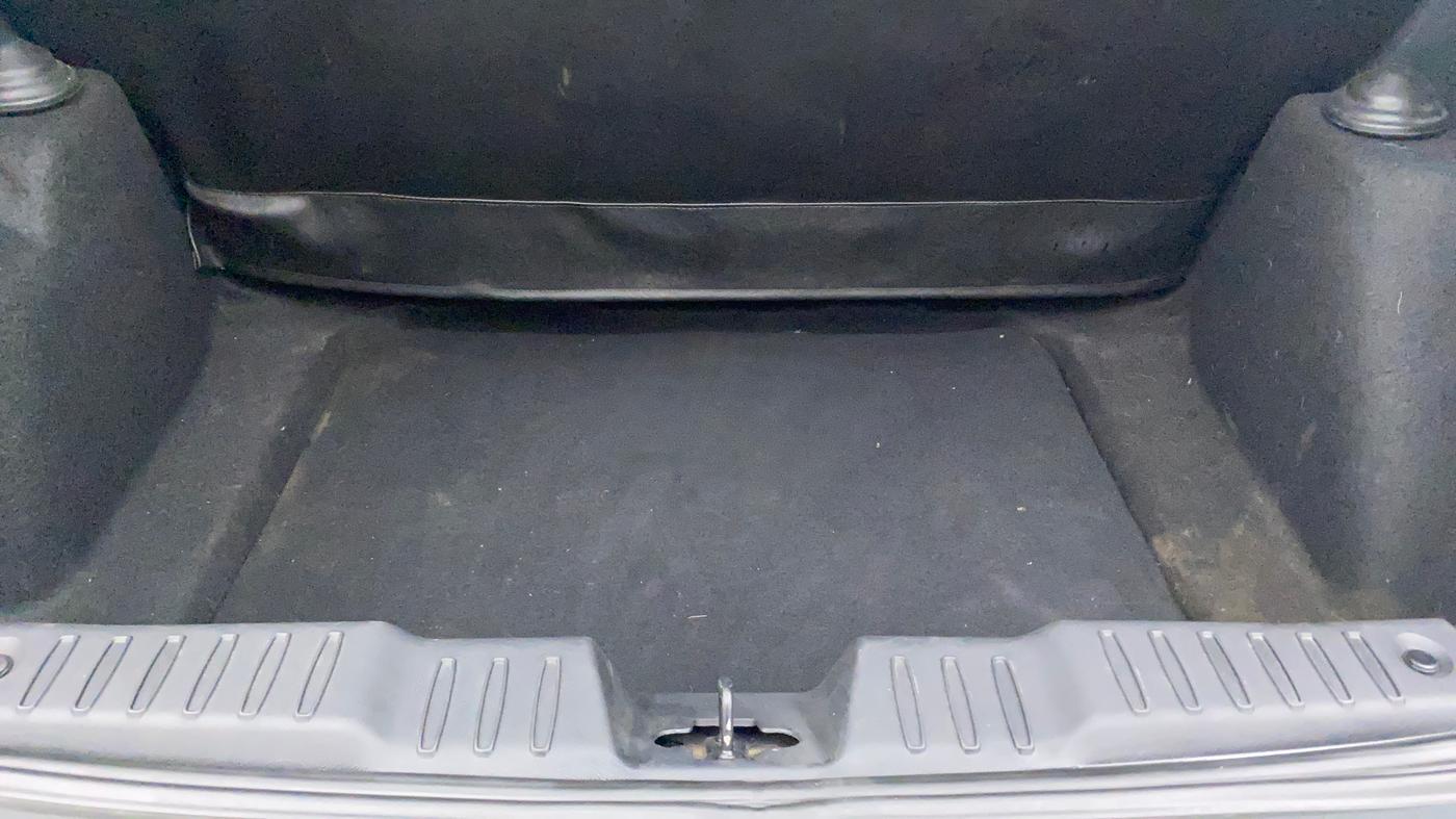 2021 Tata ALTROZ XE PETROL, Petrol, Manual, 31,430 km, Boot Inside