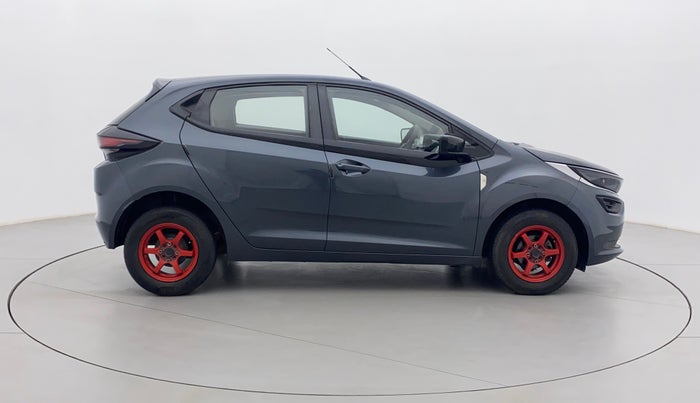 2021 Tata ALTROZ XE PETROL, Petrol, Manual, 31,430 km, Right Side View