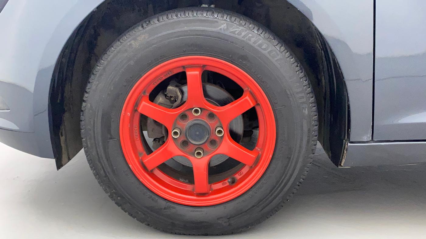 2021 Tata ALTROZ XE PETROL, Petrol, Manual, 31,430 km, Left Front Wheel