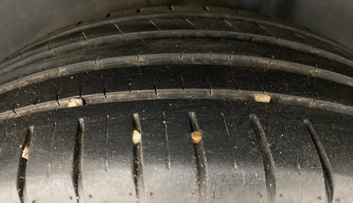 2019 Volkswagen Polo GT TSI 1.2 PETROL AT, Petrol, Automatic, 26,617 km, Left Rear Tyre Tread