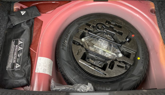 2019 Volkswagen Polo GT TSI 1.2 PETROL AT, Petrol, Automatic, 26,617 km, Spare Tyre