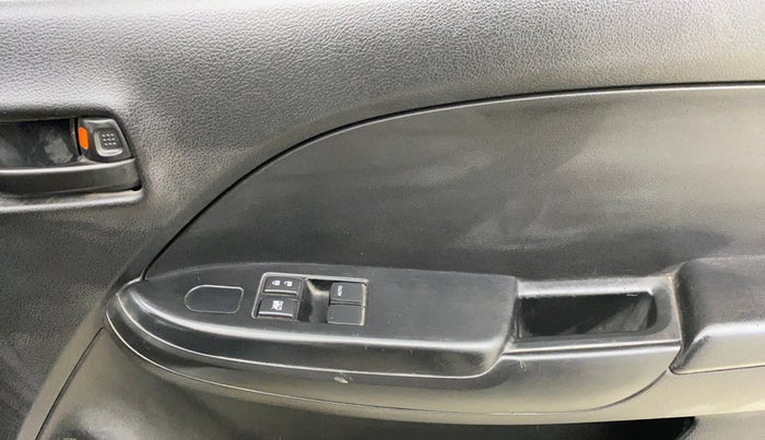 2021 Maruti Baleno SIGMA PETROL 1.2, Petrol, Manual, 66,849 km, Driver Side Door Panels Control