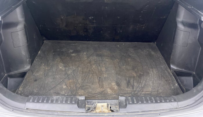 2019 Maruti Vitara Brezza VDI, Diesel, Manual, 88,438 km, Boot Inside