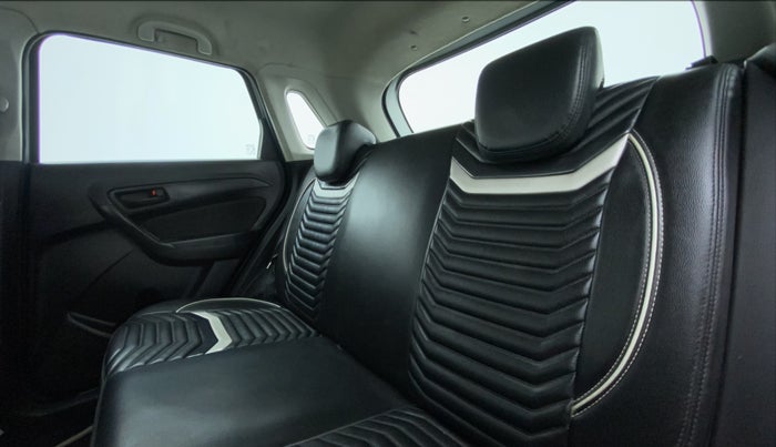 2019 Maruti Vitara Brezza VDI, Diesel, Manual, 88,438 km, Right Side Rear Door Cabin
