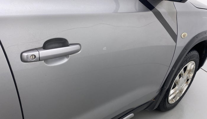 2019 Maruti Vitara Brezza VDI, Diesel, Manual, 88,438 km, Driver-side door - Minor scratches