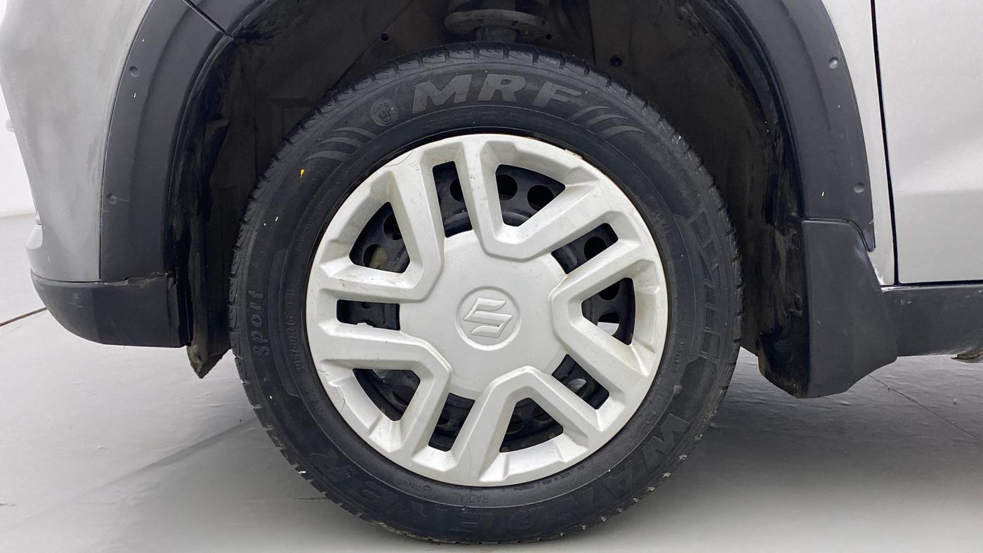 2019 Maruti Vitara Brezza VDI, Diesel, Manual, 88,438 km, Left Front Wheel