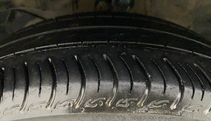 2022 Honda Amaze 1.2L I-VTEC VX CVT, Petrol, Automatic, 35,568 km, Left Front Tyre Tread