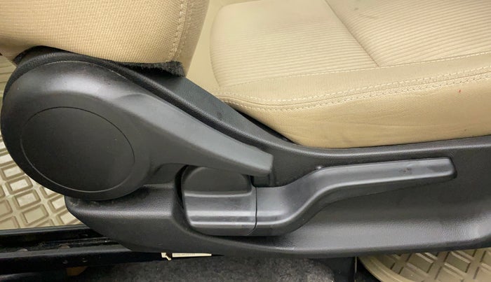 2022 Honda Amaze 1.2L I-VTEC VX CVT, Petrol, Automatic, 35,568 km, Driver Side Adjustment Panel
