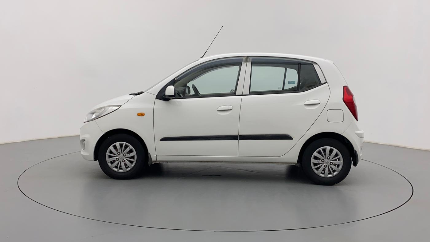 2016 Hyundai i10 SPORTZ 1.1 IRDE2, Petrol, Manual, 63,395 km, Left Side