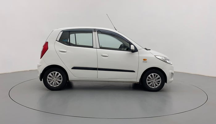 2016 Hyundai i10 SPORTZ 1.1 IRDE2, Petrol, Manual, 63,395 km, Right Side View