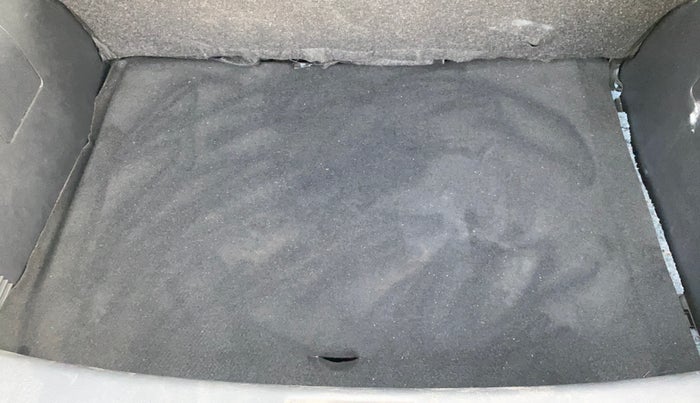 2024 Nissan MAGNITE  XE AMT EZ Shift, Petrol, Automatic, 15,036 km, Boot Inside