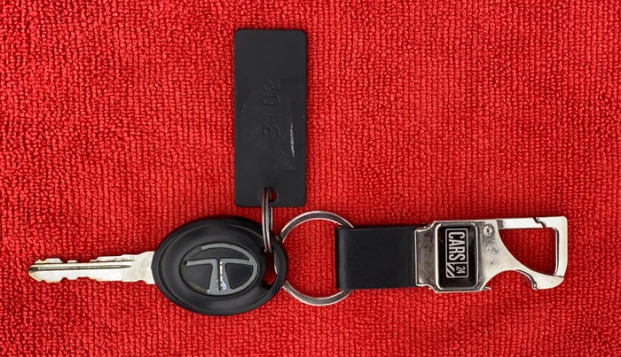 2017 Tata Bolt XE QUADRAJET, Diesel, Manual, 66,545 km, Key Close Up