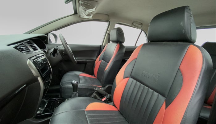 2017 Tata Bolt XE QUADRAJET, Diesel, Manual, 66,545 km, Right Side Front Door Cabin