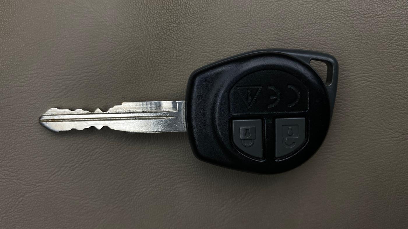 2021 Maruti Ciaz SIGMA 1.5 SHVS MT  PETROL, Petrol, Manual, 31,012 km, Key Close Up