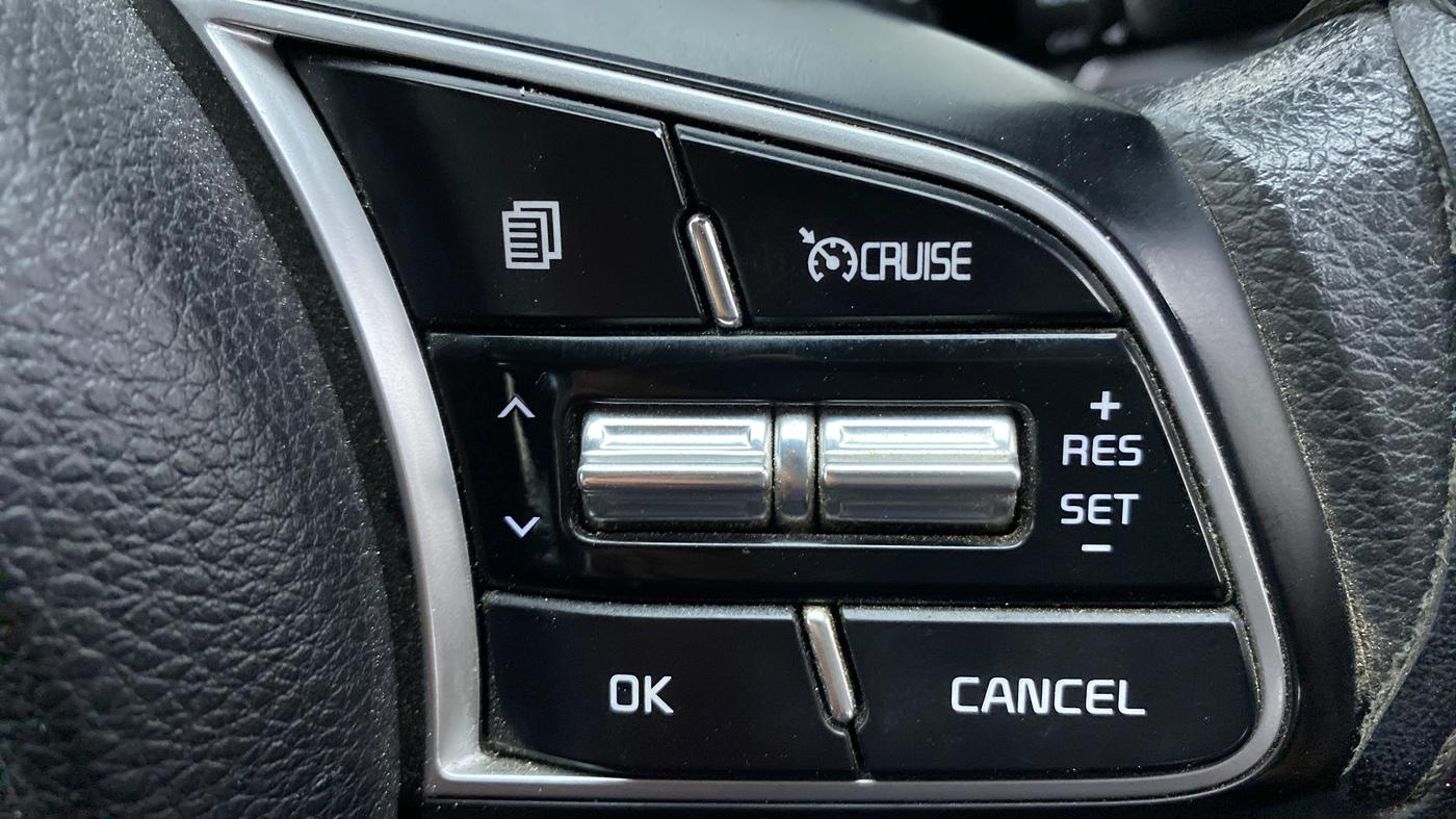 2020 KIA SELTOS HTK PLUS 1.5 PETROL, Petrol, Manual, 20,268 km, Adaptive Cruise Control