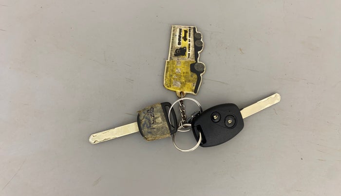 2018 Honda Amaze 1.5L I-DTEC S, Diesel, Manual, 70,047 km, Key Close Up