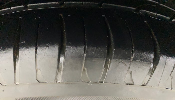 2018 Honda Amaze 1.5L I-DTEC S, Diesel, Manual, 70,047 km, Right Rear Tyre Tread