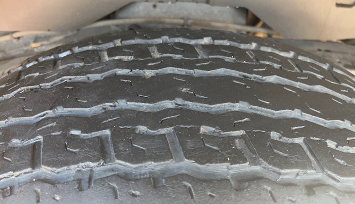 2021 Mahindra Thar LX PETROL HT 4WD AT, Petrol, Automatic, 53,661 km, Right Rear Tyre Tread