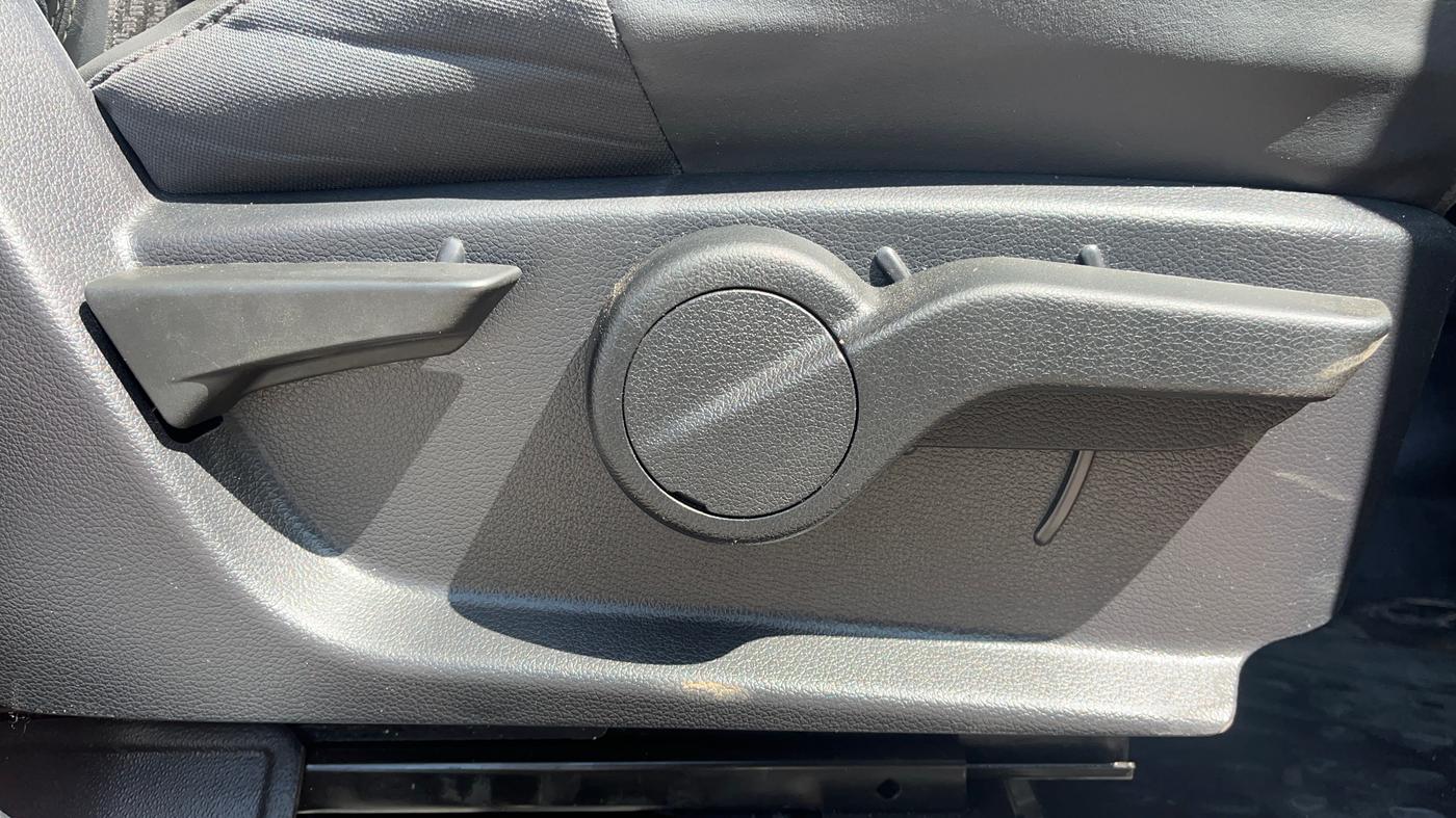 2021 Mahindra Thar LX PETROL HT 4WD AT, Petrol, Automatic, 53,661 km, Driver Side Adjustment Panel