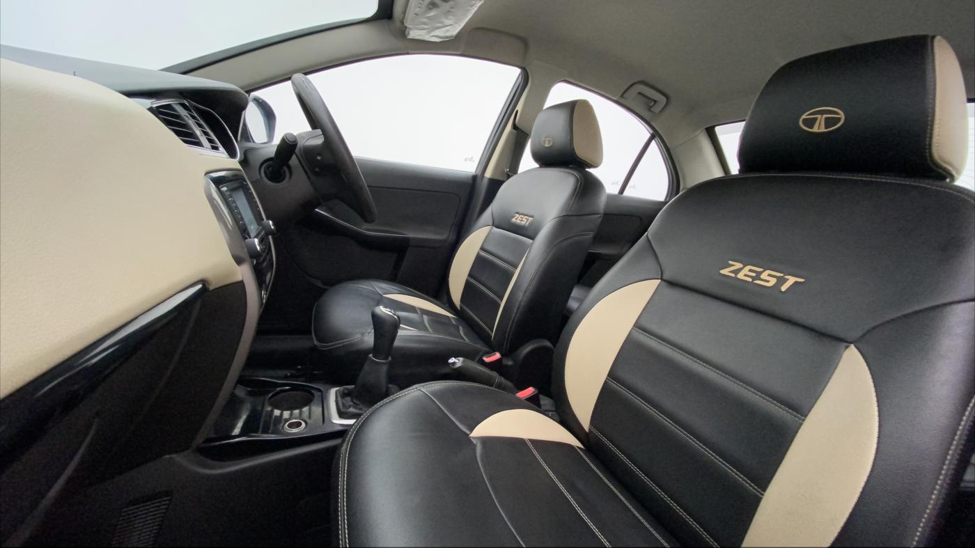 2017 Tata Zest XT PETROL, Petrol, Manual, 69,819 km, Right Side Front Door Cabin