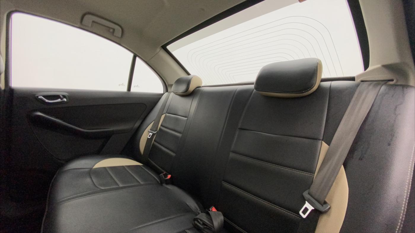 2017 Tata Zest XT PETROL, Petrol, Manual, 69,819 km, Right Side Rear Door Cabin