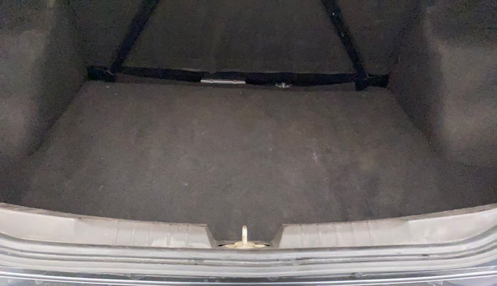 2017 Tata Zest XT PETROL, Petrol, Manual, 69,819 km, Boot Inside