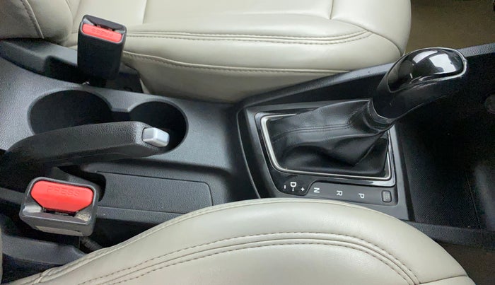 2019 Hyundai Elite i20 ASTA (O) CVT, Petrol, Automatic, 31,248 km, Gear Lever