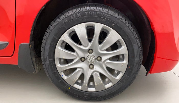 2016 Maruti Baleno ALPHA PETROL 1.2, Petrol, Manual, 81,914 km, Right Front Wheel
