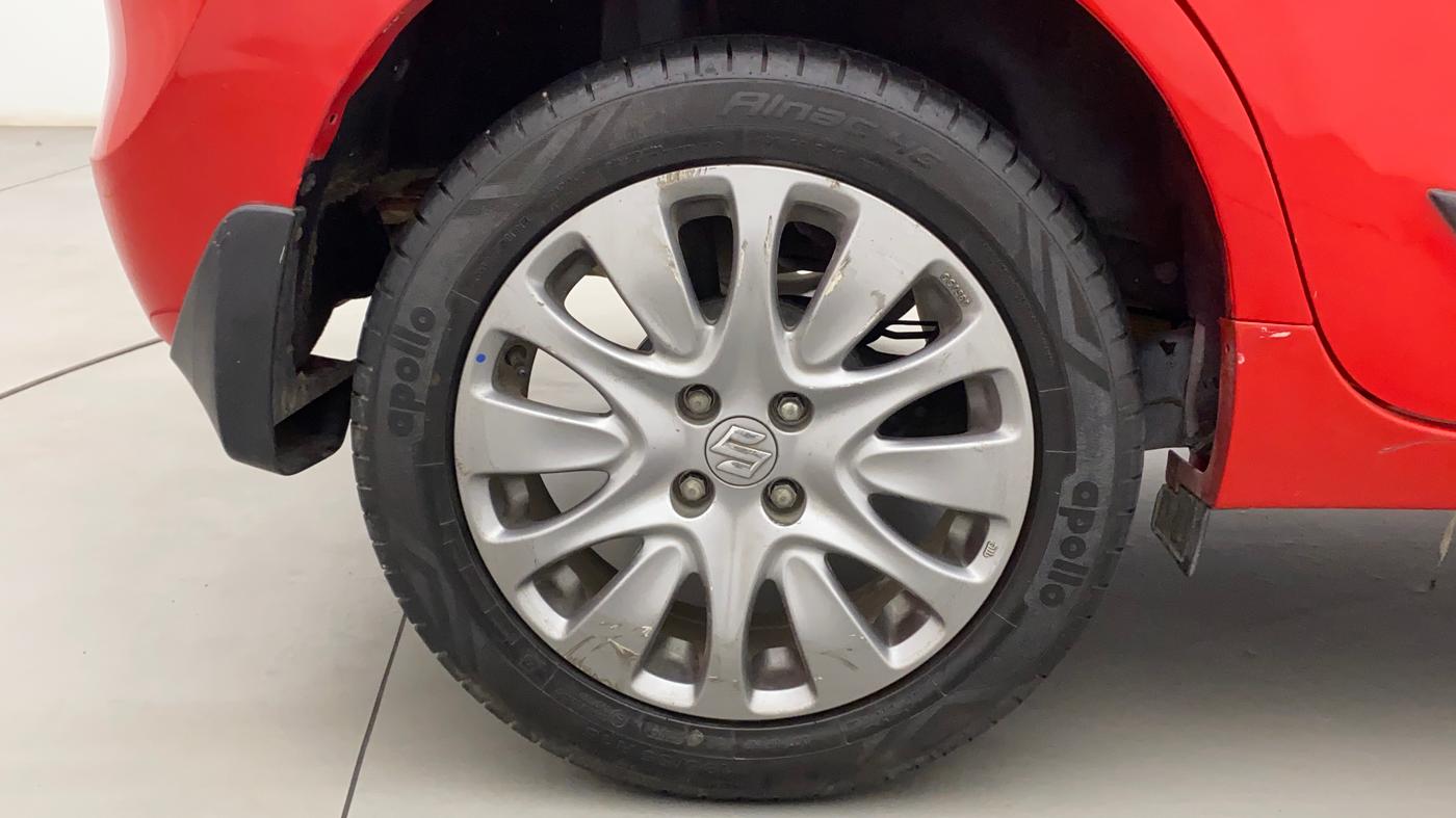 2016 Maruti Baleno ALPHA PETROL 1.2, Petrol, Manual, 81,914 km, Right Rear Wheel